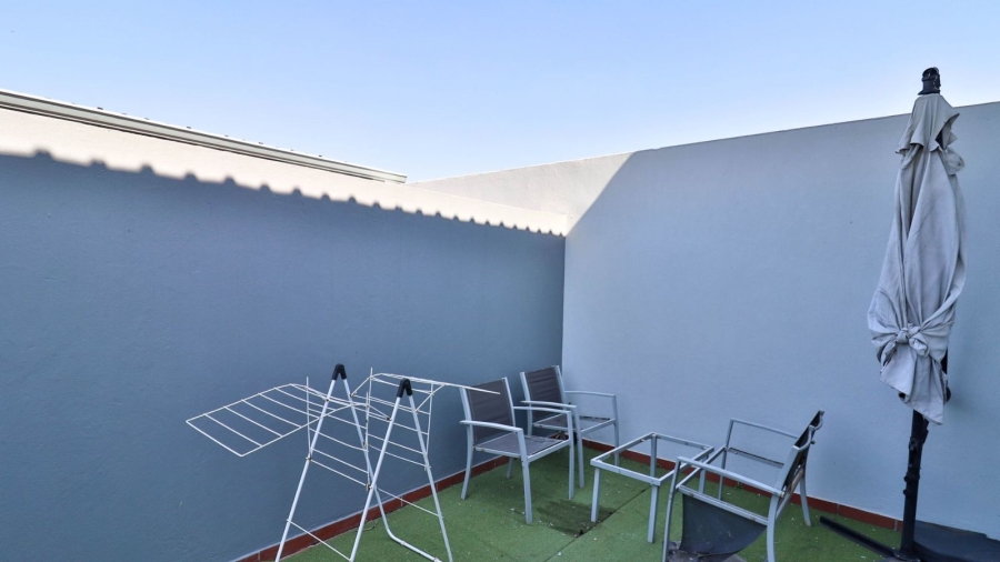 3 Bedroom Property for Sale in Barbeque Downs Gauteng