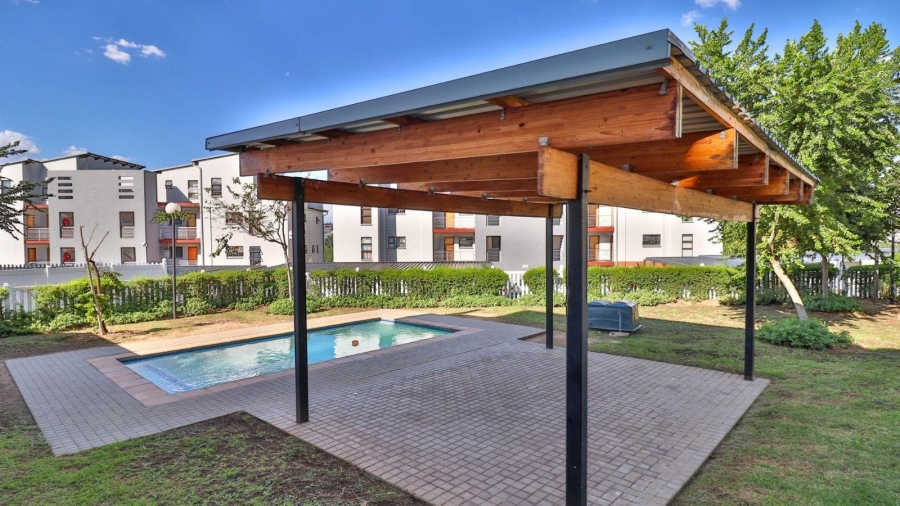 3 Bedroom Property for Sale in Barbeque Downs Gauteng