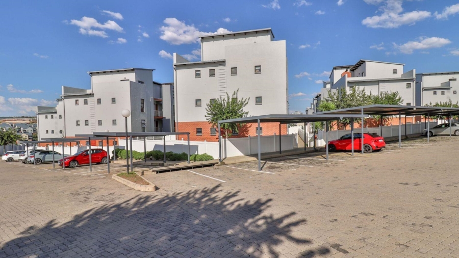 3 Bedroom Property for Sale in Barbeque Downs Gauteng