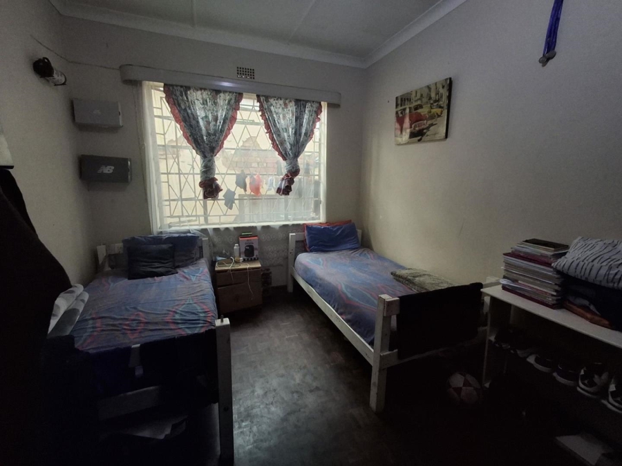 6 Bedroom Property for Sale in Bezuidenhout Valley Gauteng