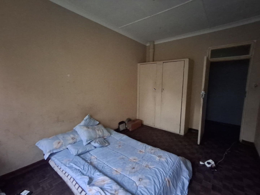 6 Bedroom Property for Sale in Bezuidenhout Valley Gauteng