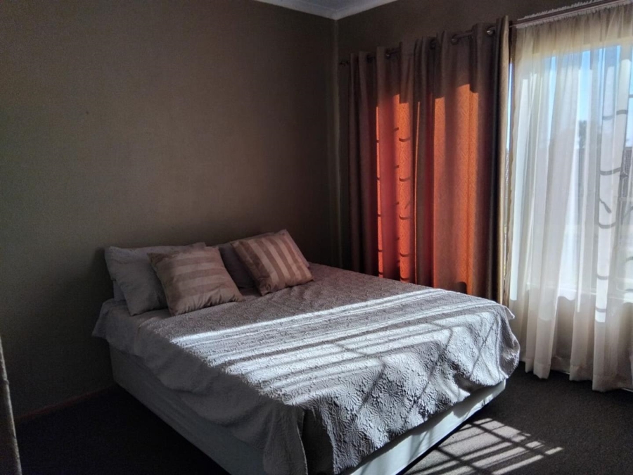 2 Bedroom Property for Sale in Norkem Park Gauteng