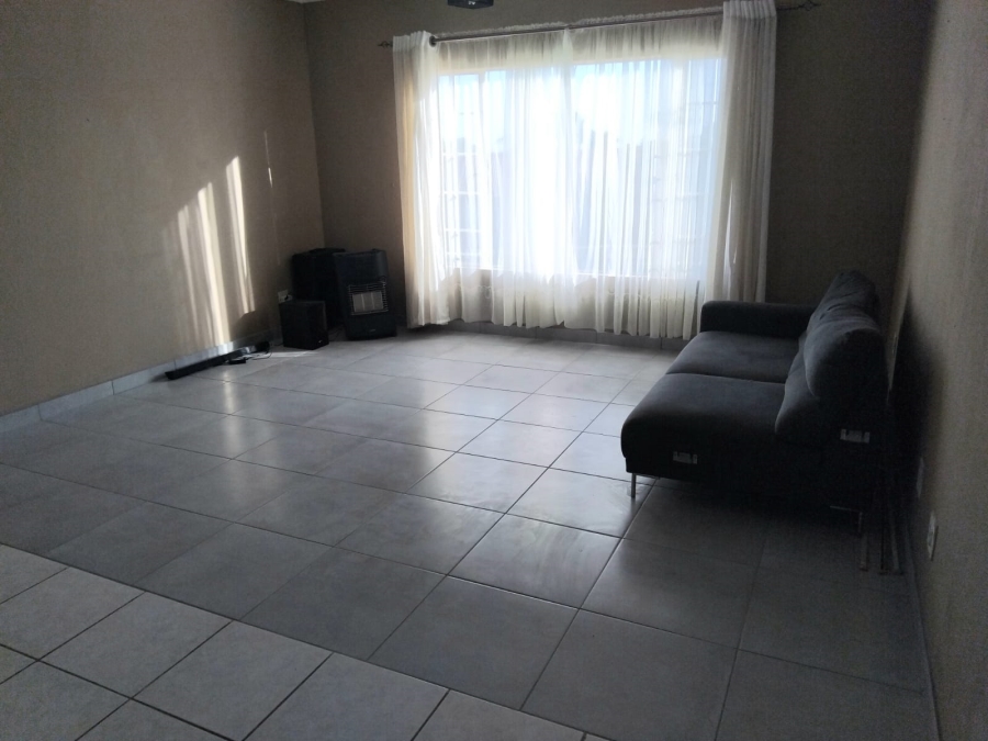 2 Bedroom Property for Sale in Norkem Park Gauteng