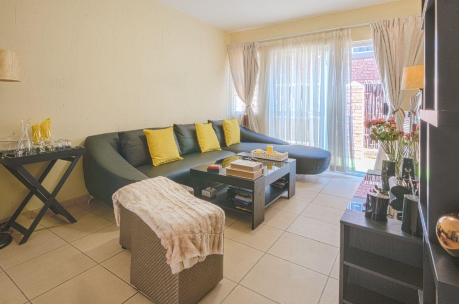2 Bedroom Property for Sale in Lyndhurst Gauteng