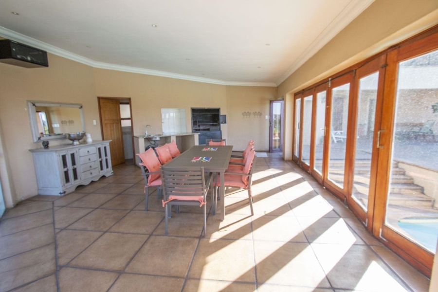 6 Bedroom Property for Sale in Observatory Gauteng
