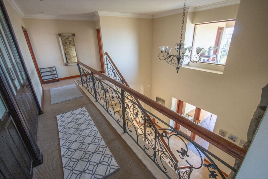 6 Bedroom Property for Sale in Observatory Gauteng