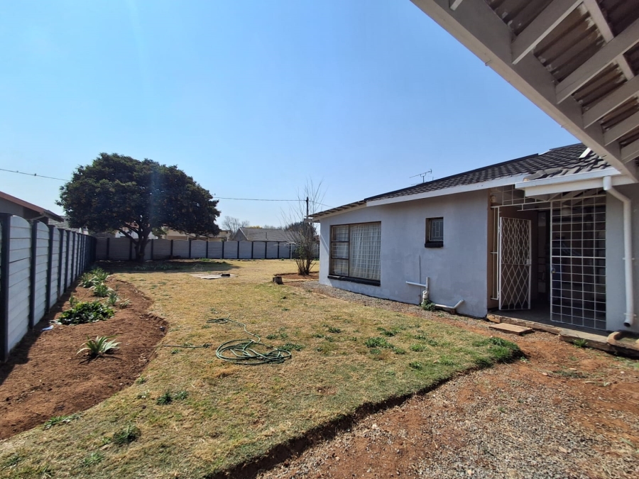 4 Bedroom Property for Sale in Three Rivers Gauteng