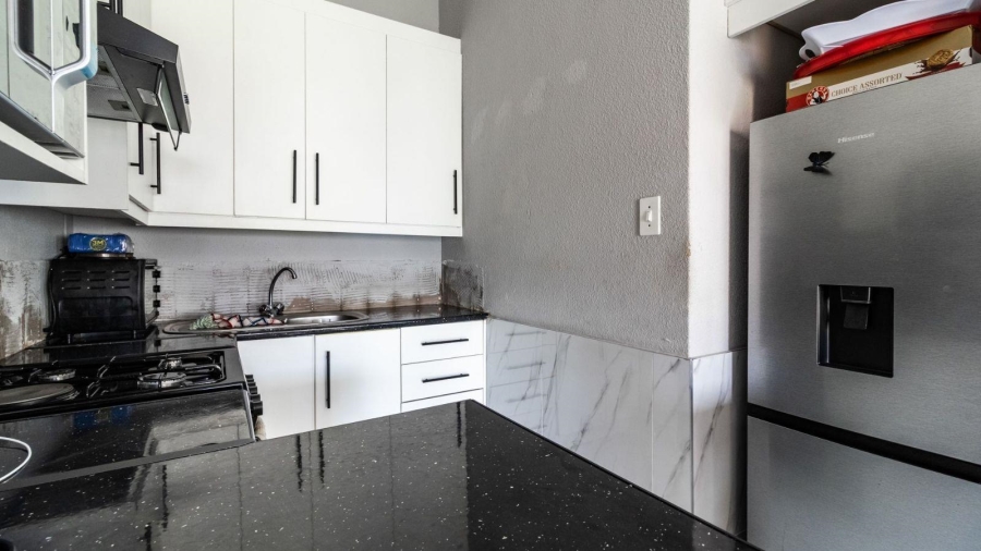 3 Bedroom Property for Sale in Ridgeway Gauteng