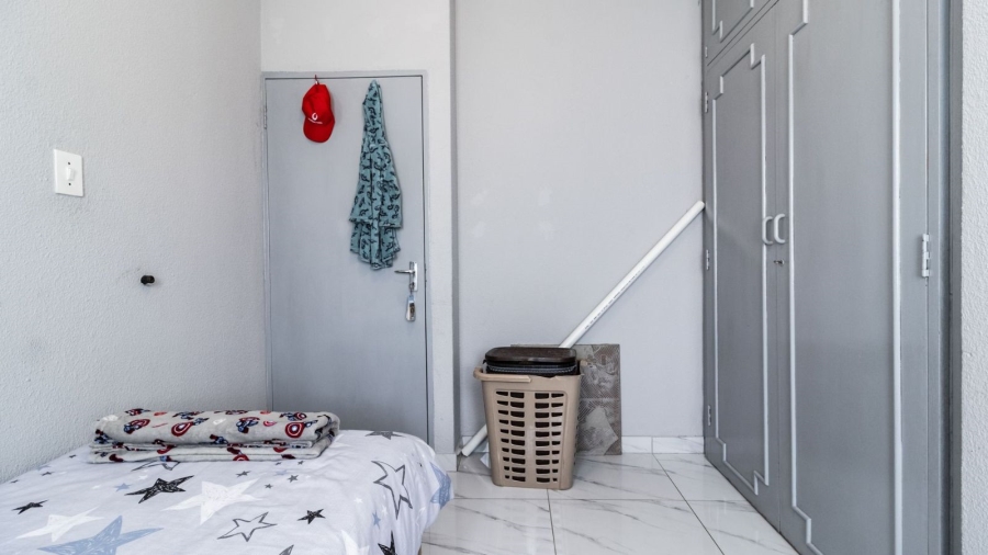 3 Bedroom Property for Sale in Ridgeway Gauteng