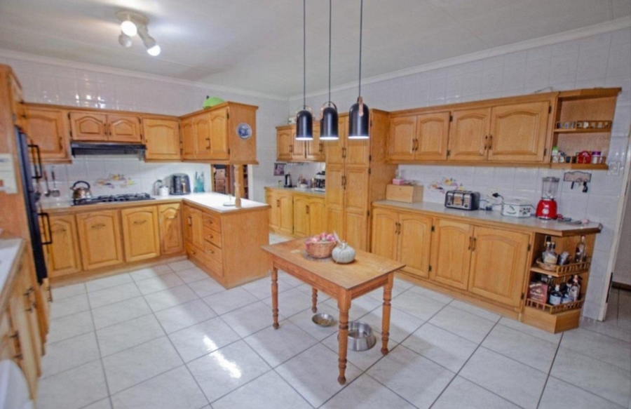 4 Bedroom Property for Sale in Allen Grove Gauteng