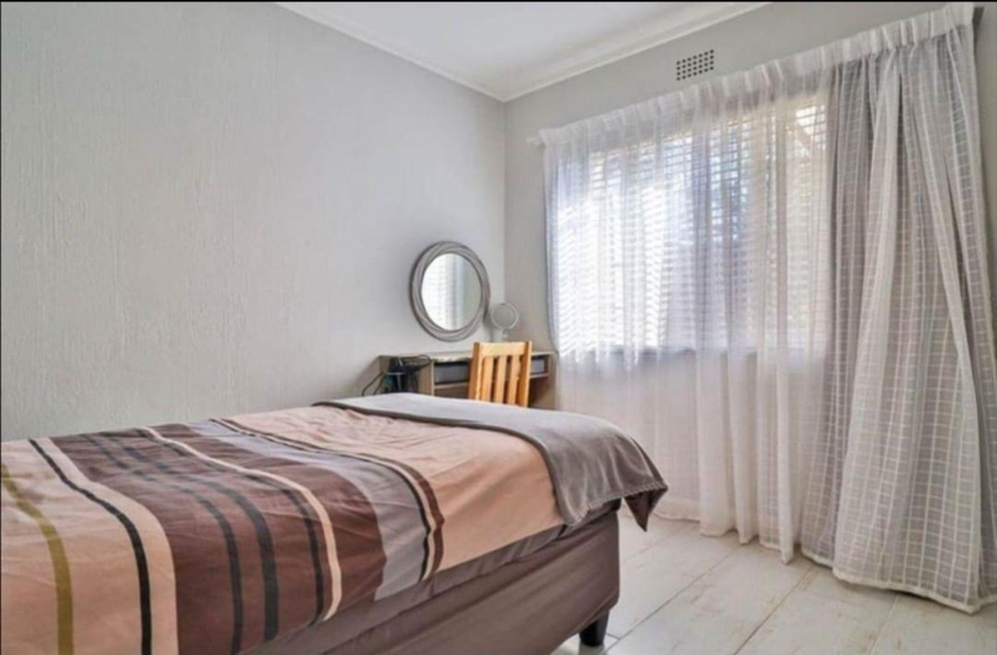 2 Bedroom Property for Sale in Bonaero Park Gauteng