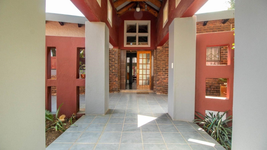 4 Bedroom Property for Sale in Aston Manor Gauteng