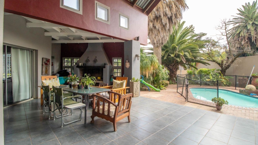4 Bedroom Property for Sale in Aston Manor Gauteng