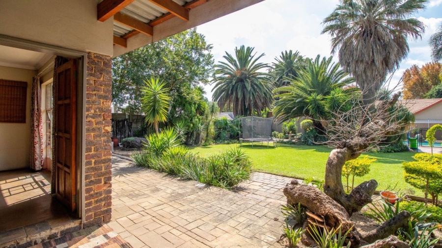 4 Bedroom Property for Sale in Aston Manor Gauteng