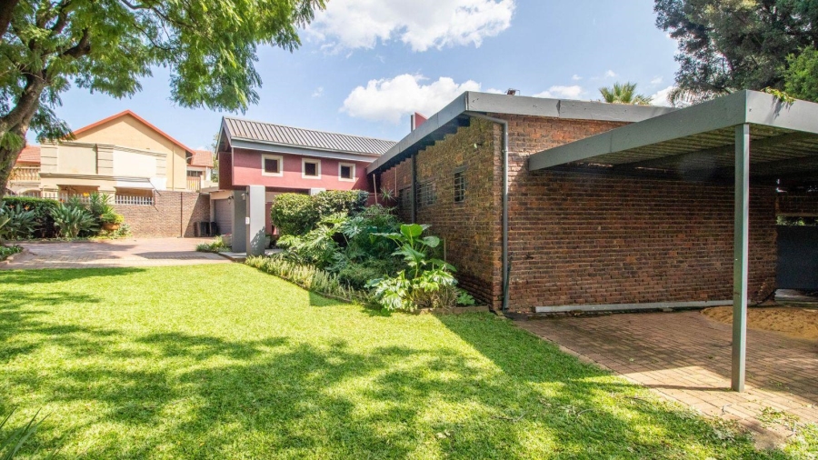 4 Bedroom Property for Sale in Aston Manor Gauteng