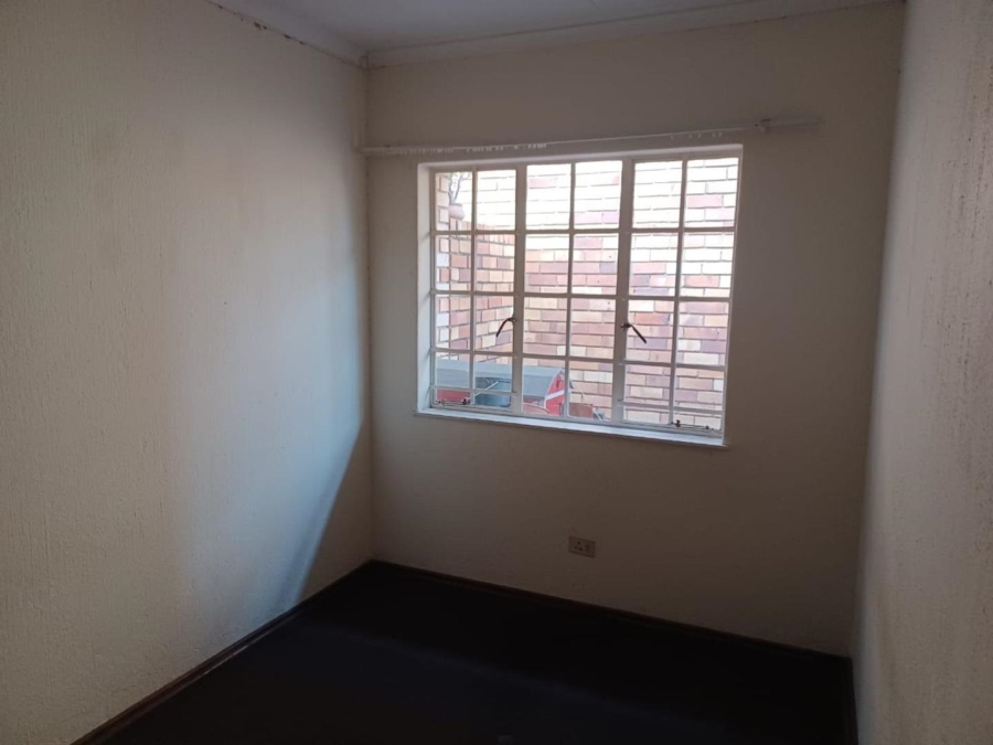 2 Bedroom Property for Sale in Croydon Gauteng