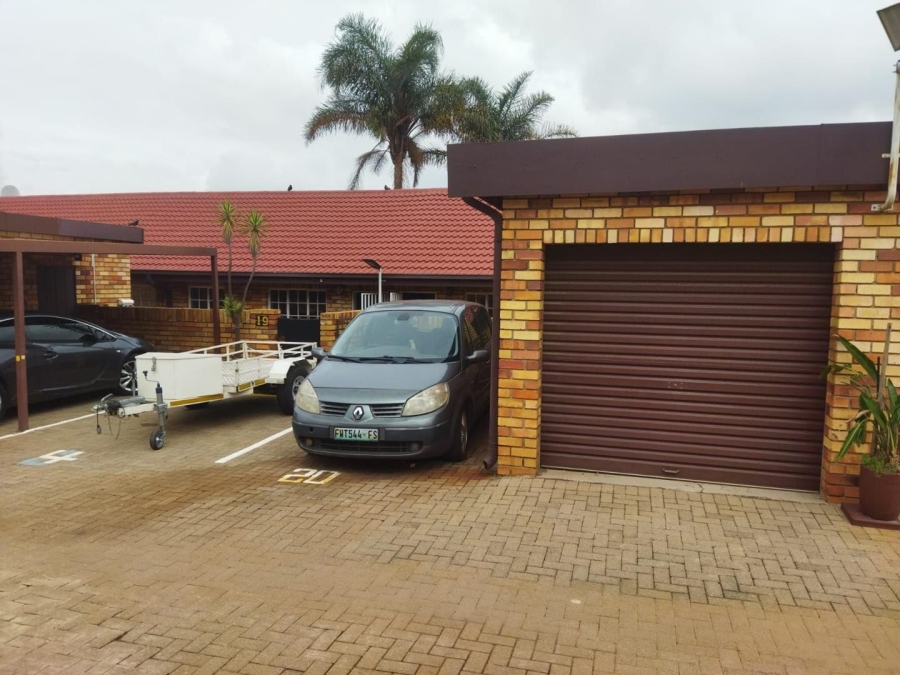 2 Bedroom Property for Sale in Croydon Gauteng