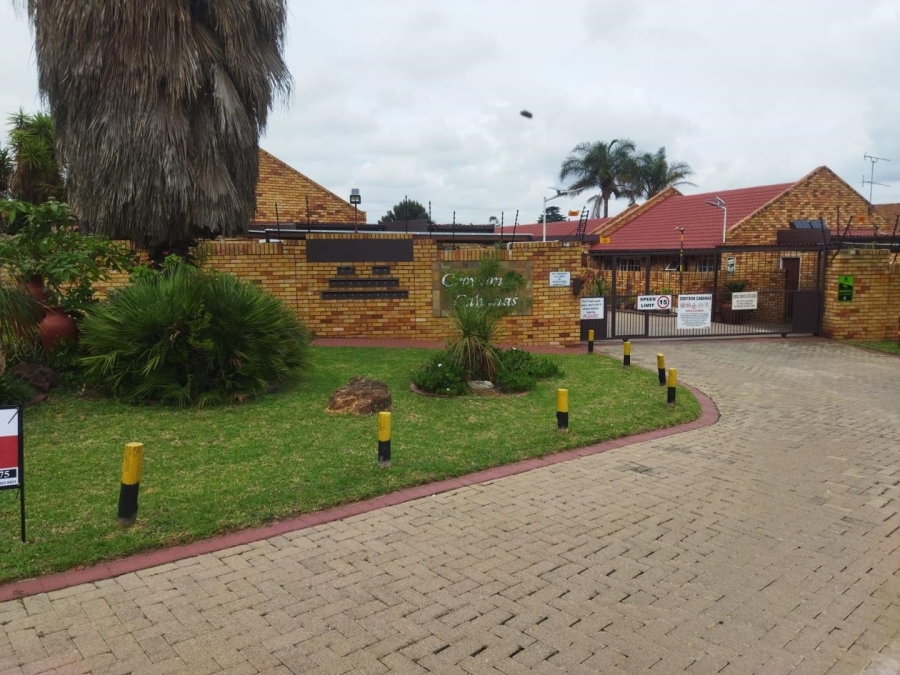 2 Bedroom Property for Sale in Croydon Gauteng