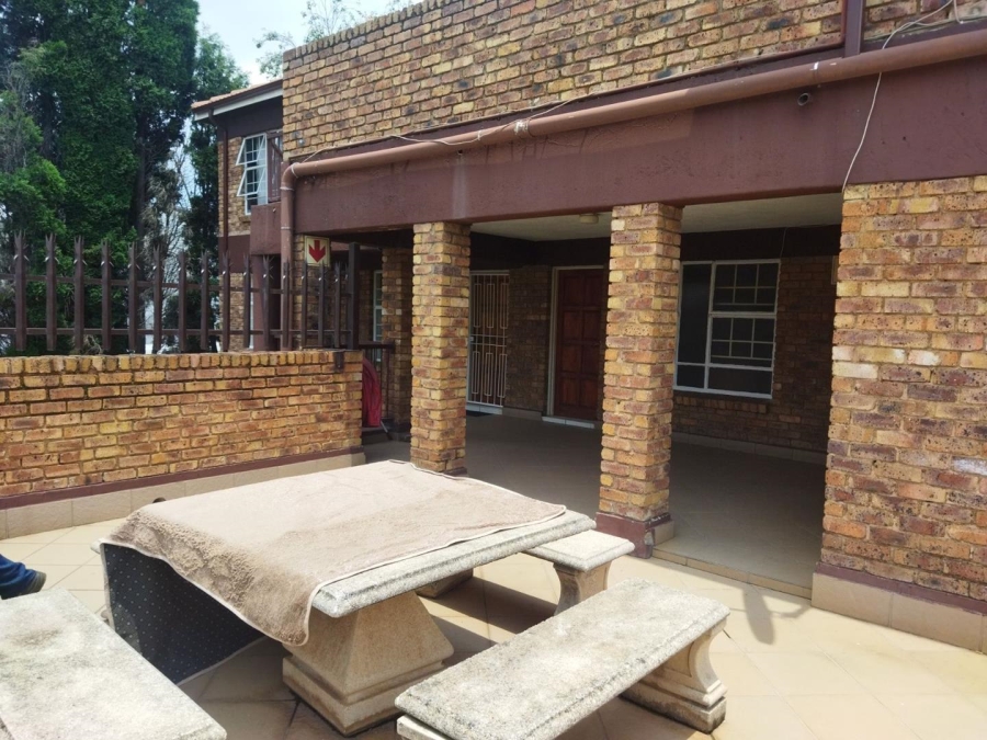 2 Bedroom Property for Sale in Croydon Gauteng