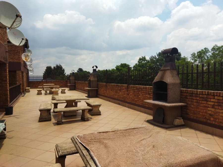 2 Bedroom Property for Sale in Croydon Gauteng
