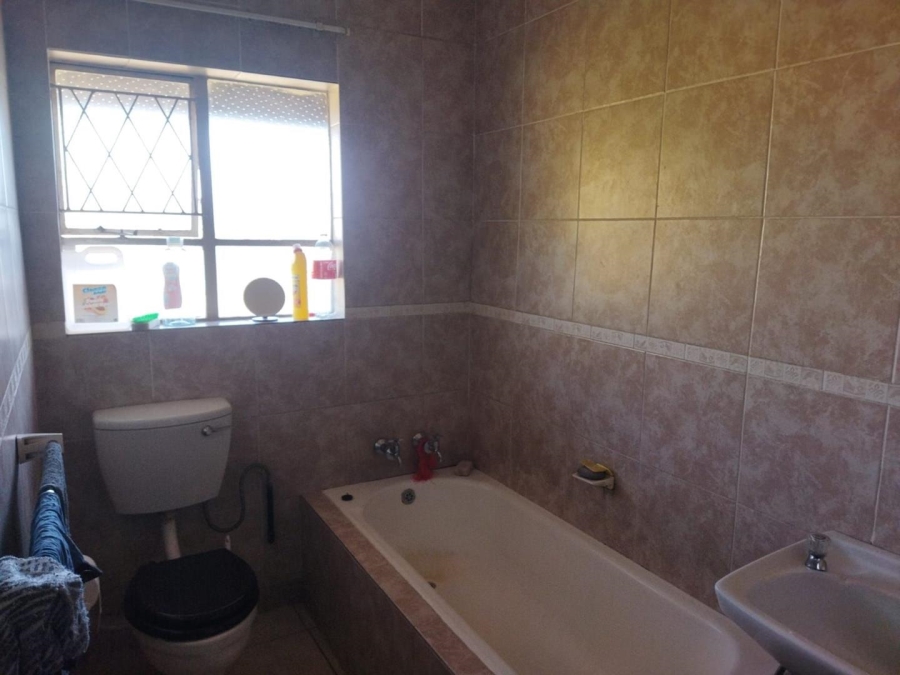 2 Bedroom Property for Sale in Croydon Gauteng