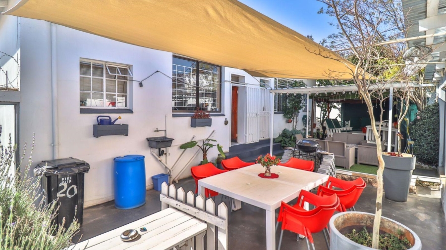5 Bedroom Property for Sale in Orange Grove Gauteng