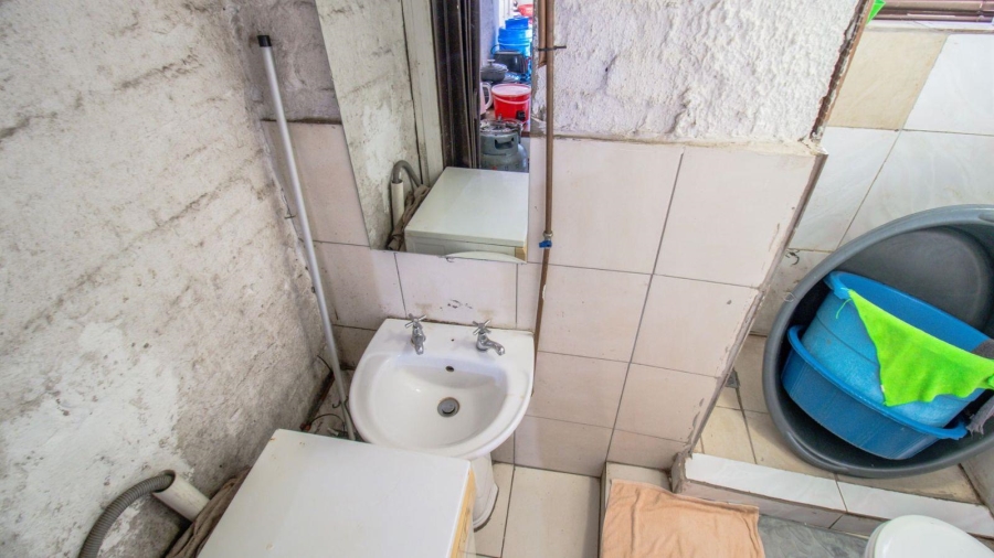 5 Bedroom Property for Sale in Orange Grove Gauteng