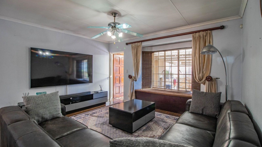 2 Bedroom Property for Sale in Croydon Gauteng