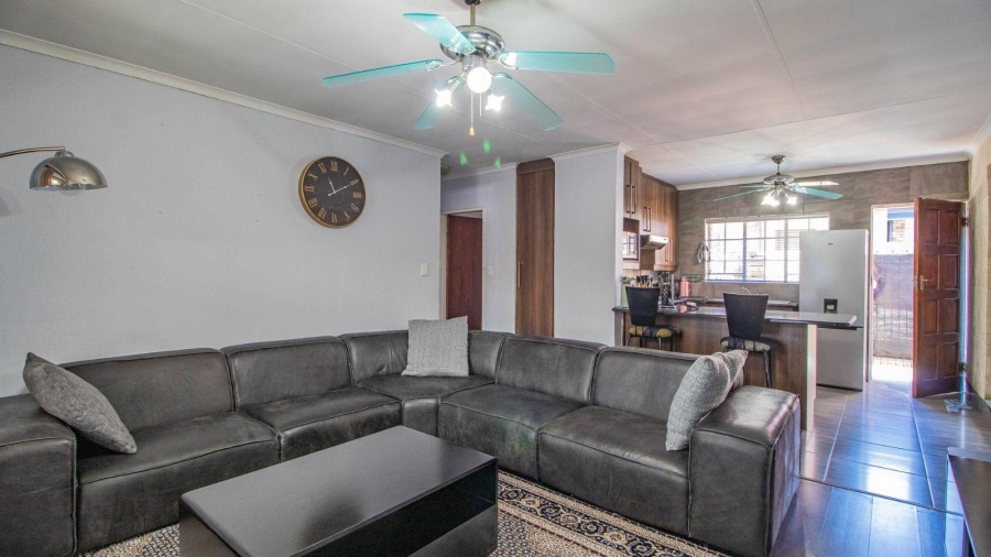 2 Bedroom Property for Sale in Croydon Gauteng