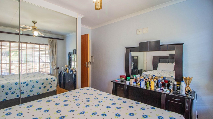 2 Bedroom Property for Sale in Croydon Gauteng