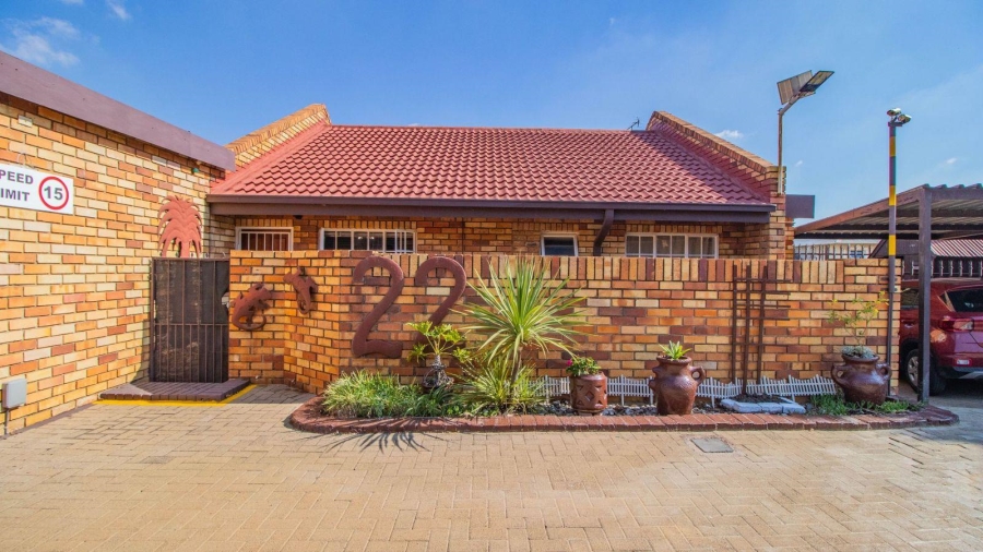 2 Bedroom Property for Sale in Croydon Gauteng