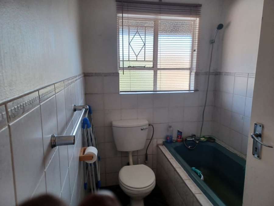 2 Bedroom Property for Sale in Croydon Gauteng
