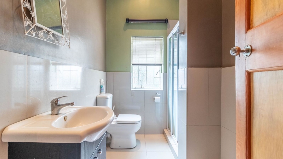 4 Bedroom Property for Sale in Sydenham Gauteng