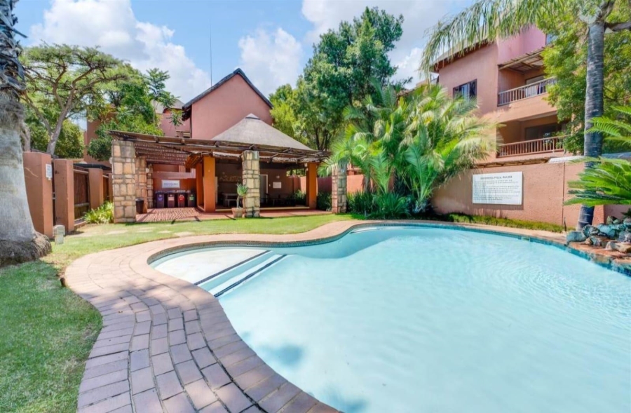 2 Bedroom Property for Sale in Sunninghill Gauteng