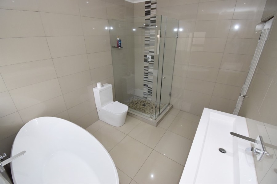 3 Bedroom Property for Sale in North Riding AH Gauteng