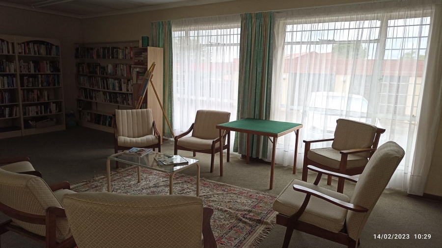 To Let 2 Bedroom Property for Rent in Sonneglans Gauteng