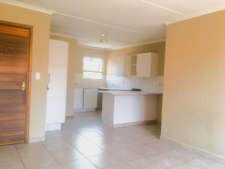 2 Bedroom Property for Sale in Sundowner Gauteng