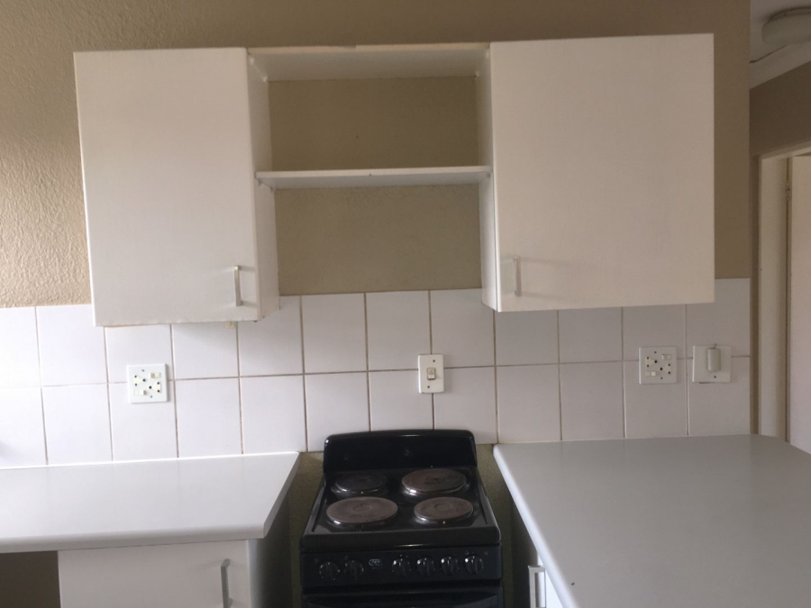 2 Bedroom Property for Sale in Sundowner Gauteng