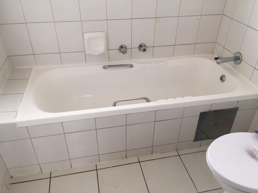 2 Bedroom Property for Sale in Sundowner Gauteng