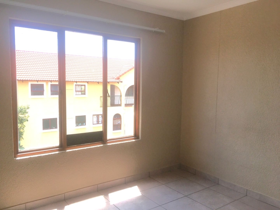 2 Bedroom Property for Sale in Sundowner Gauteng