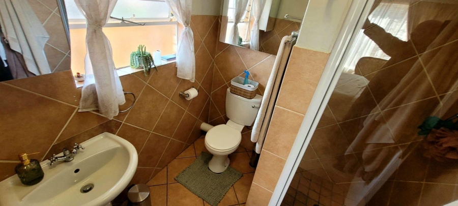 3 Bedroom Property for Sale in Bonaero Park Gauteng