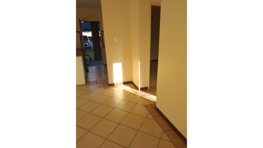 2 Bedroom Property for Sale in Noordwyk Gauteng