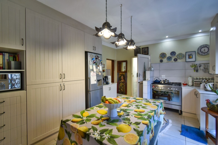 6 Bedroom Property for Sale in Riviera Gauteng