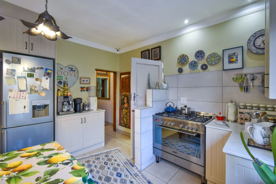6 Bedroom Property for Sale in Riviera Gauteng