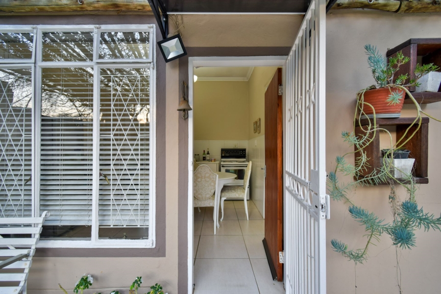 6 Bedroom Property for Sale in Riviera Gauteng