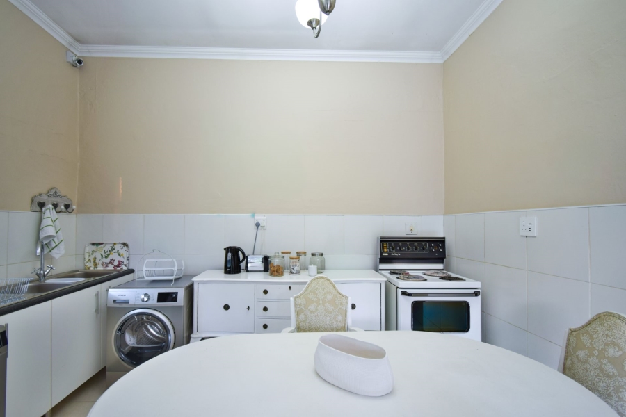 6 Bedroom Property for Sale in Riviera Gauteng
