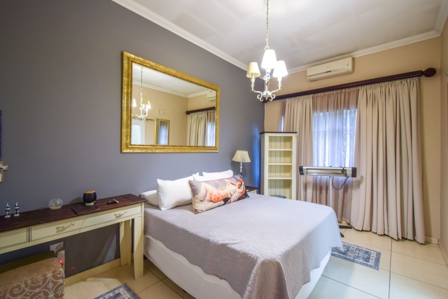 6 Bedroom Property for Sale in Riviera Gauteng