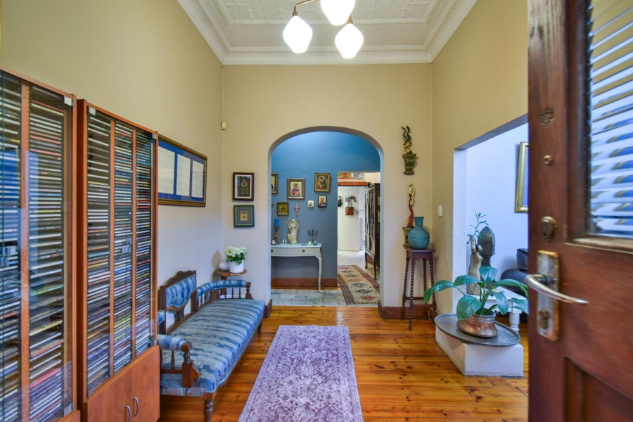 6 Bedroom Property for Sale in Riviera Gauteng