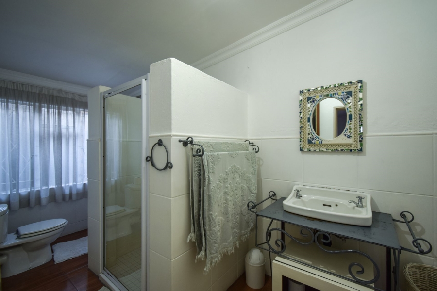6 Bedroom Property for Sale in Riviera Gauteng
