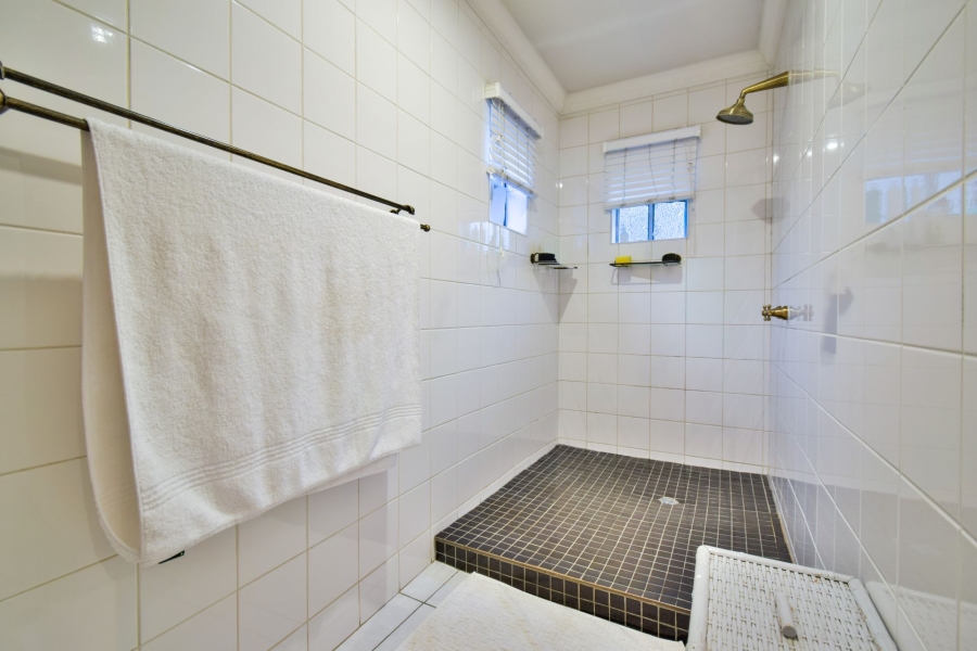 6 Bedroom Property for Sale in Riviera Gauteng